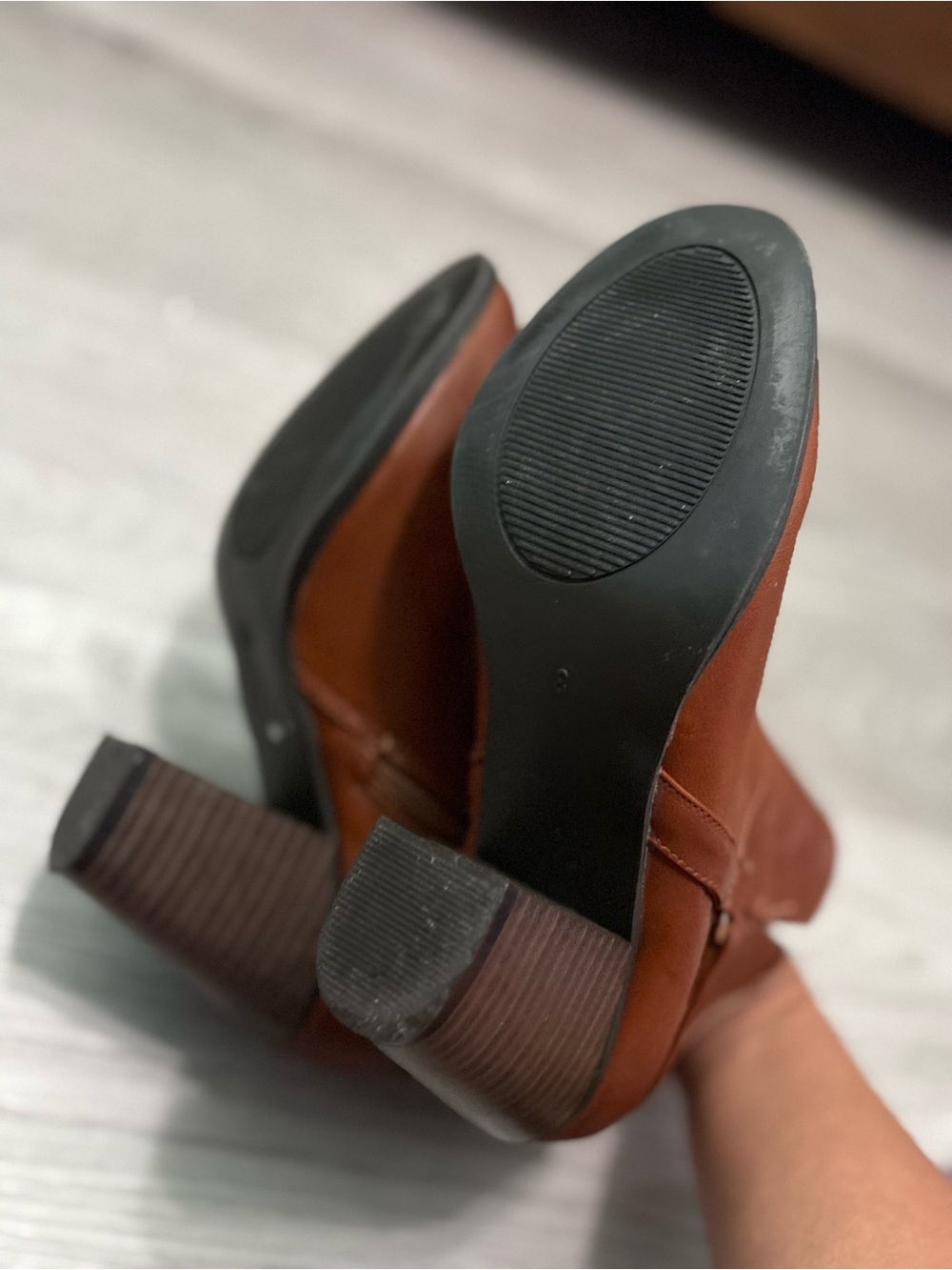 Women’s Brown Leather Ankle Boots with Block Heel Catos Size 8 - Picture 3 of 6
